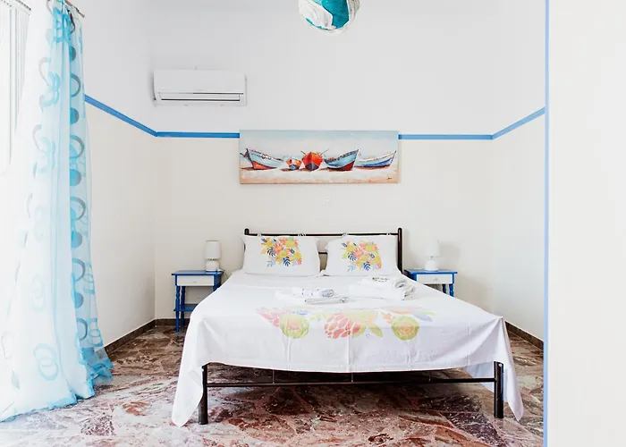 Mavromati Rooms 2